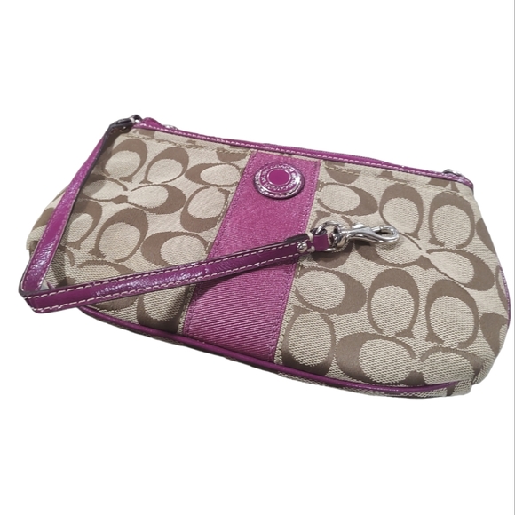 COACH Signature Stripe Large Wristlet Wallet Khaki Berry F47706 - Picture 6 of 16